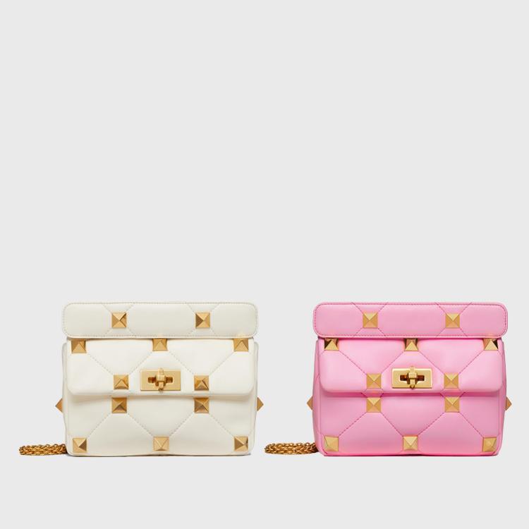 발렌티노 로만 스터드 나파 가죽 미디엄 체인 숄더백