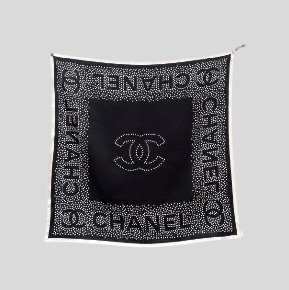 샤넬 폴카닷 스카프