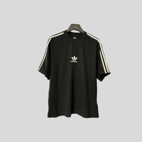 발렌시아가 로고 레터 헤비듀티 반팔티