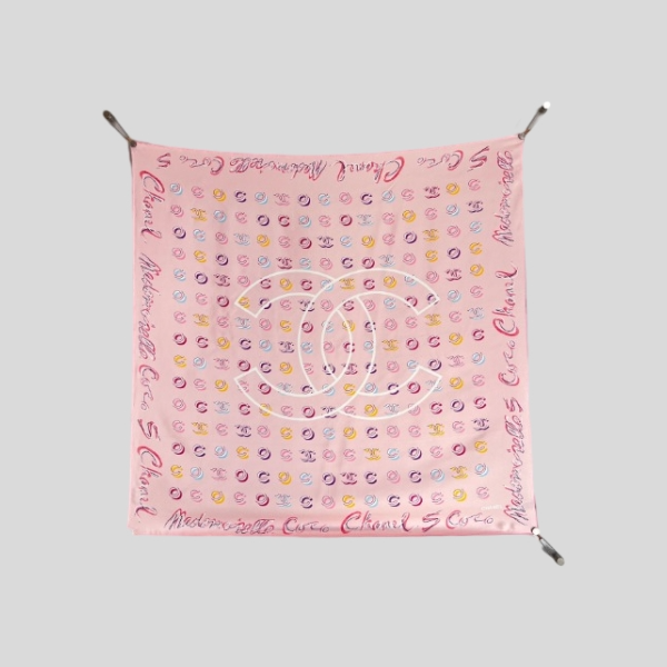 샤넬 코코 그래피티 시크니처 스카프