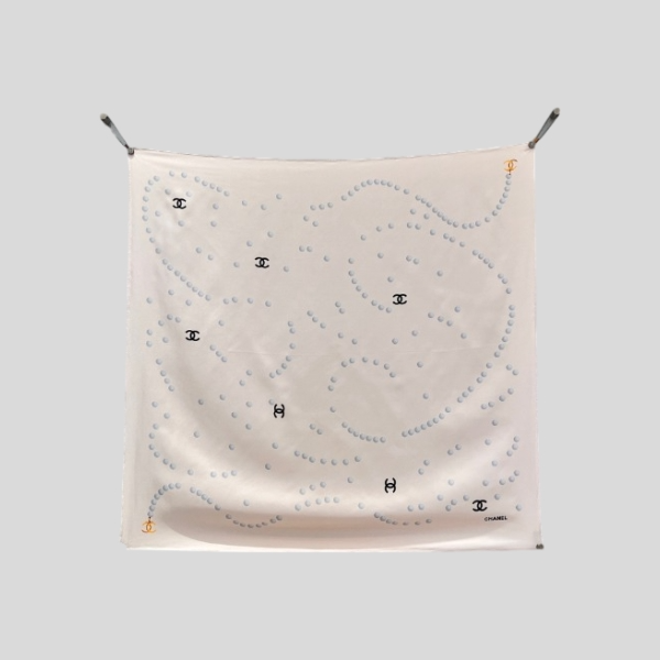 샤넬 펄 스퀘어 스카프