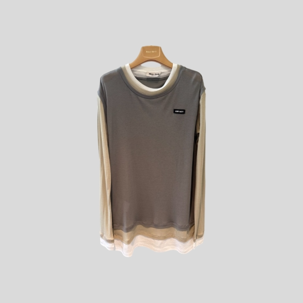 미우미우 3피스 긴팔티