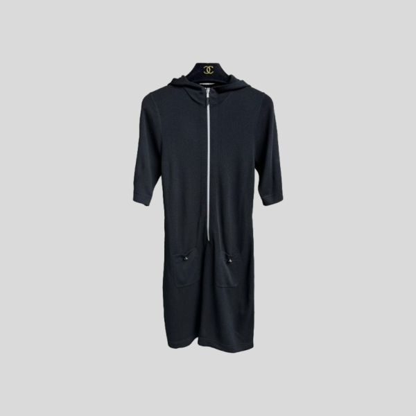 샤넬 지퍼 후드 니트 원피스