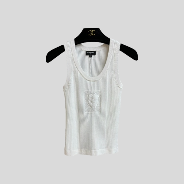 샤넬 하트 니트 베스트