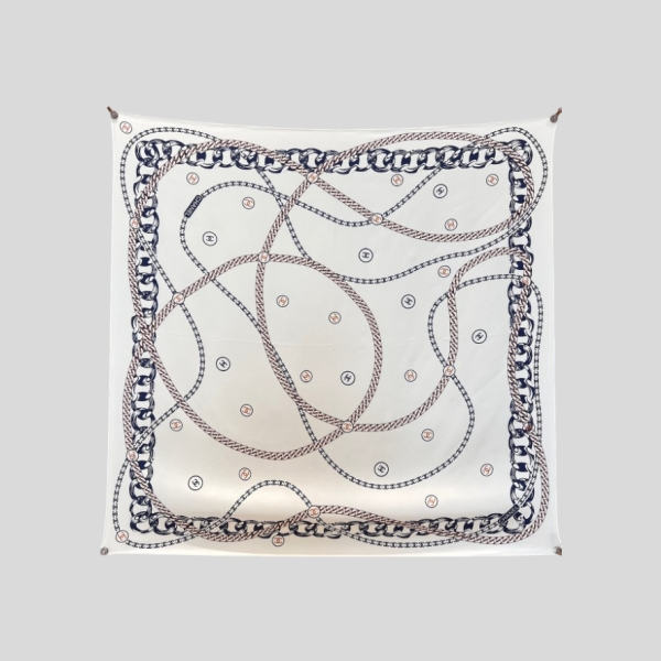 샤넬 체인 스퀘어 스카프