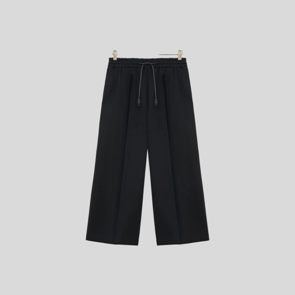 로에베 스트레치 비스코스 소재의 크롭 팬츠