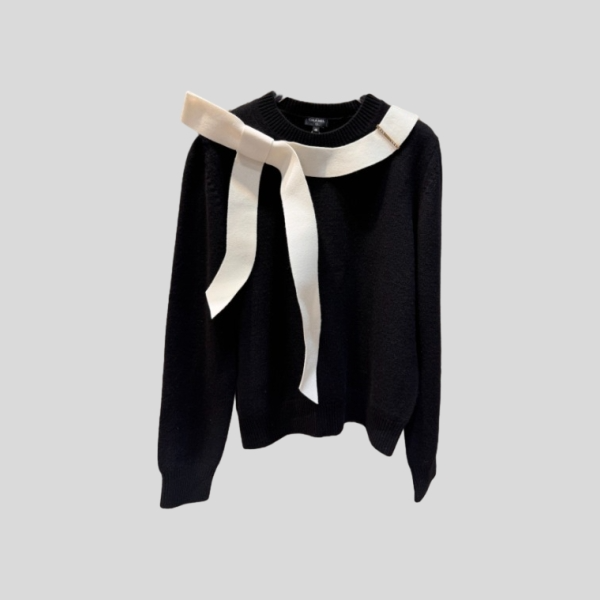 샤넬 리본 장식 니트