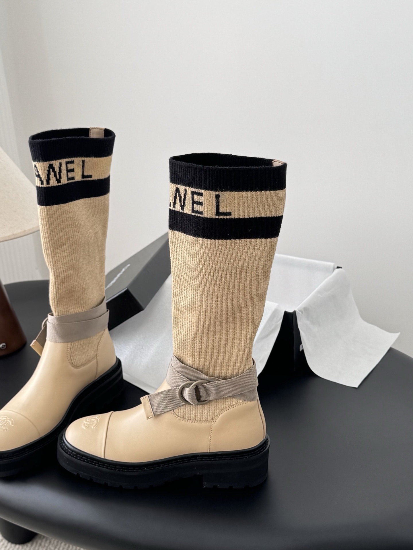샤넬 25K 신상 양말부츠