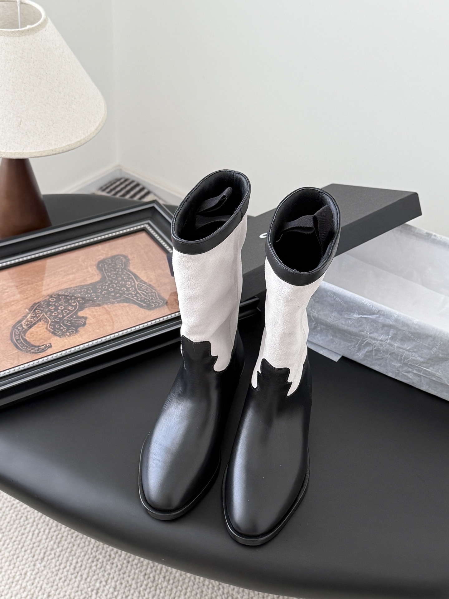 샤넬 25K 가을 겨울 신상 앵클부츠