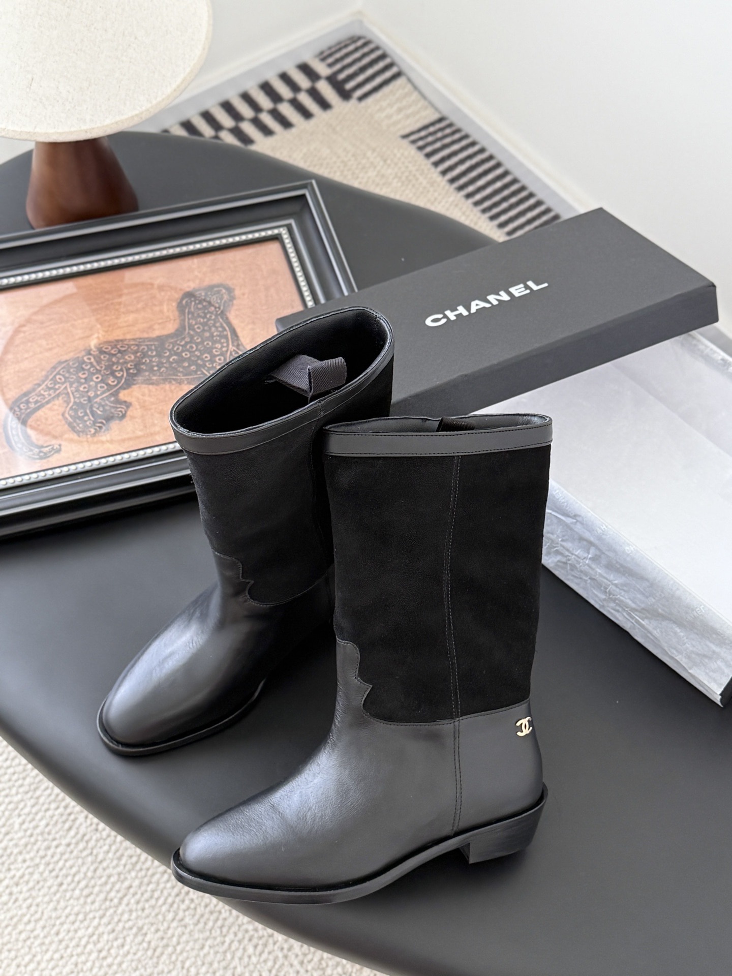 샤넬 25K 가을 겨울 신상 앵클부츠