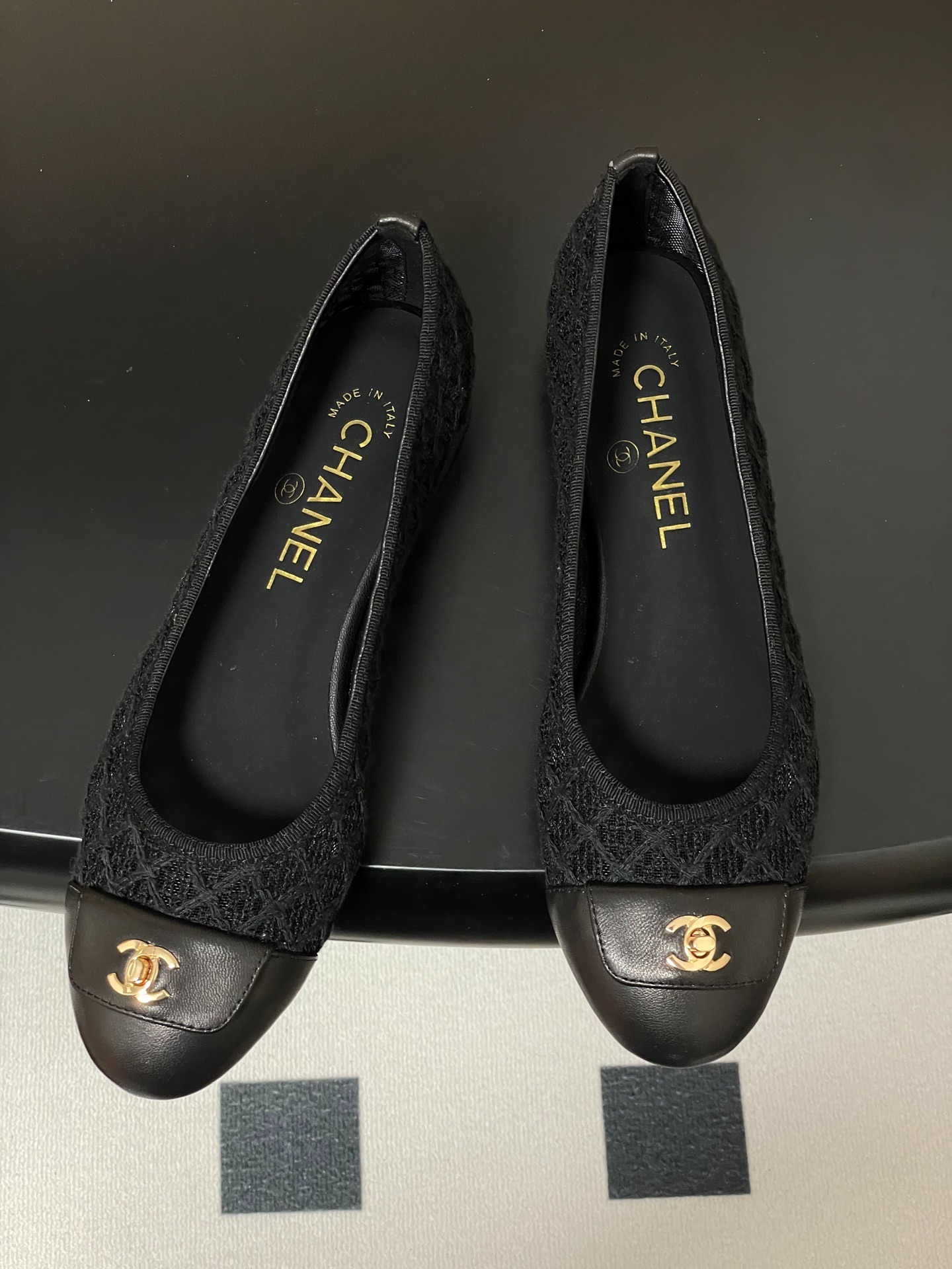 샤넬 25 더블C 통굽 망사 플랫 발레화