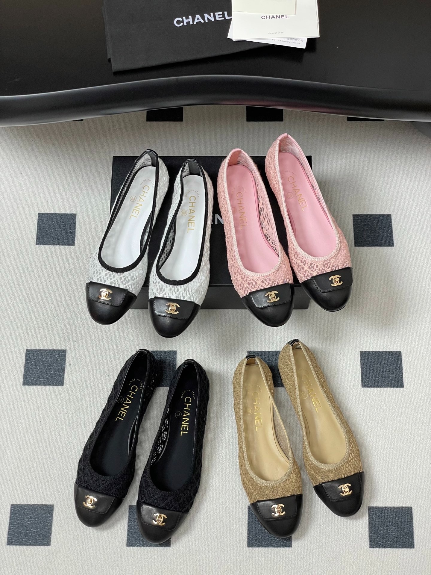 샤넬 25 더블C 통굽 망사 플랫 발레화