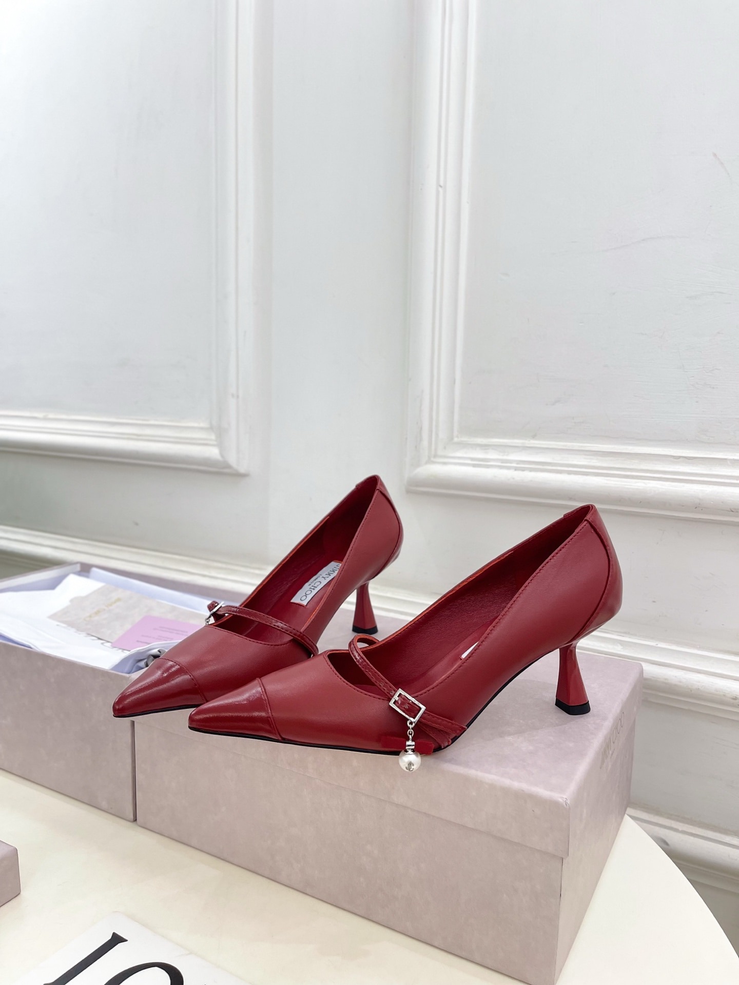 지미추 25ss 신상 진주 펜던트 스틸레토 힐