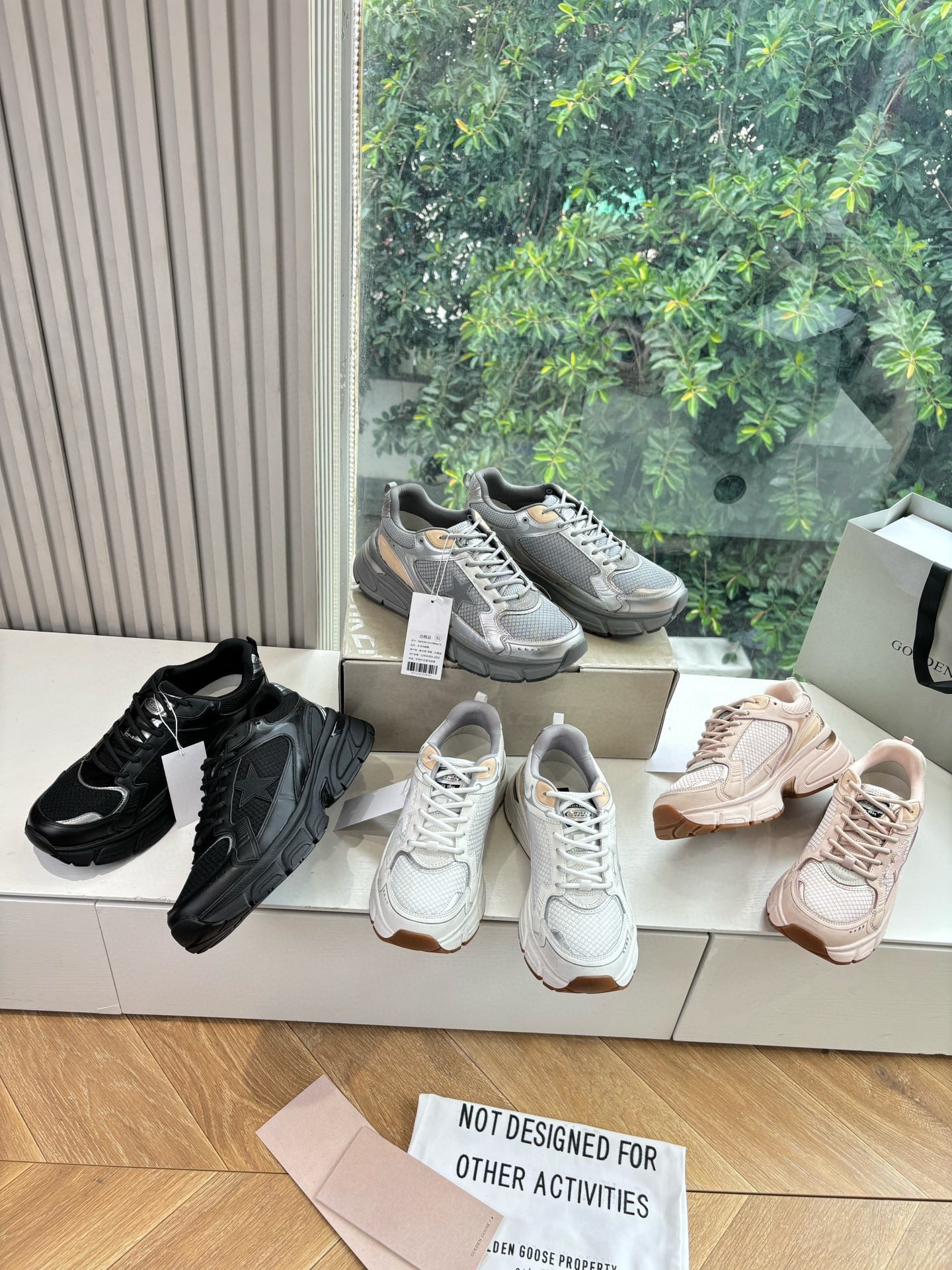 골든구스 로우탑 스니커즈