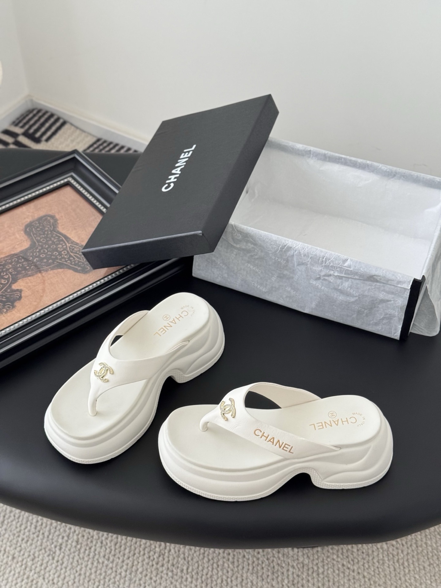 샤넬 25C 뉴웨지 쪼리 슬리퍼
