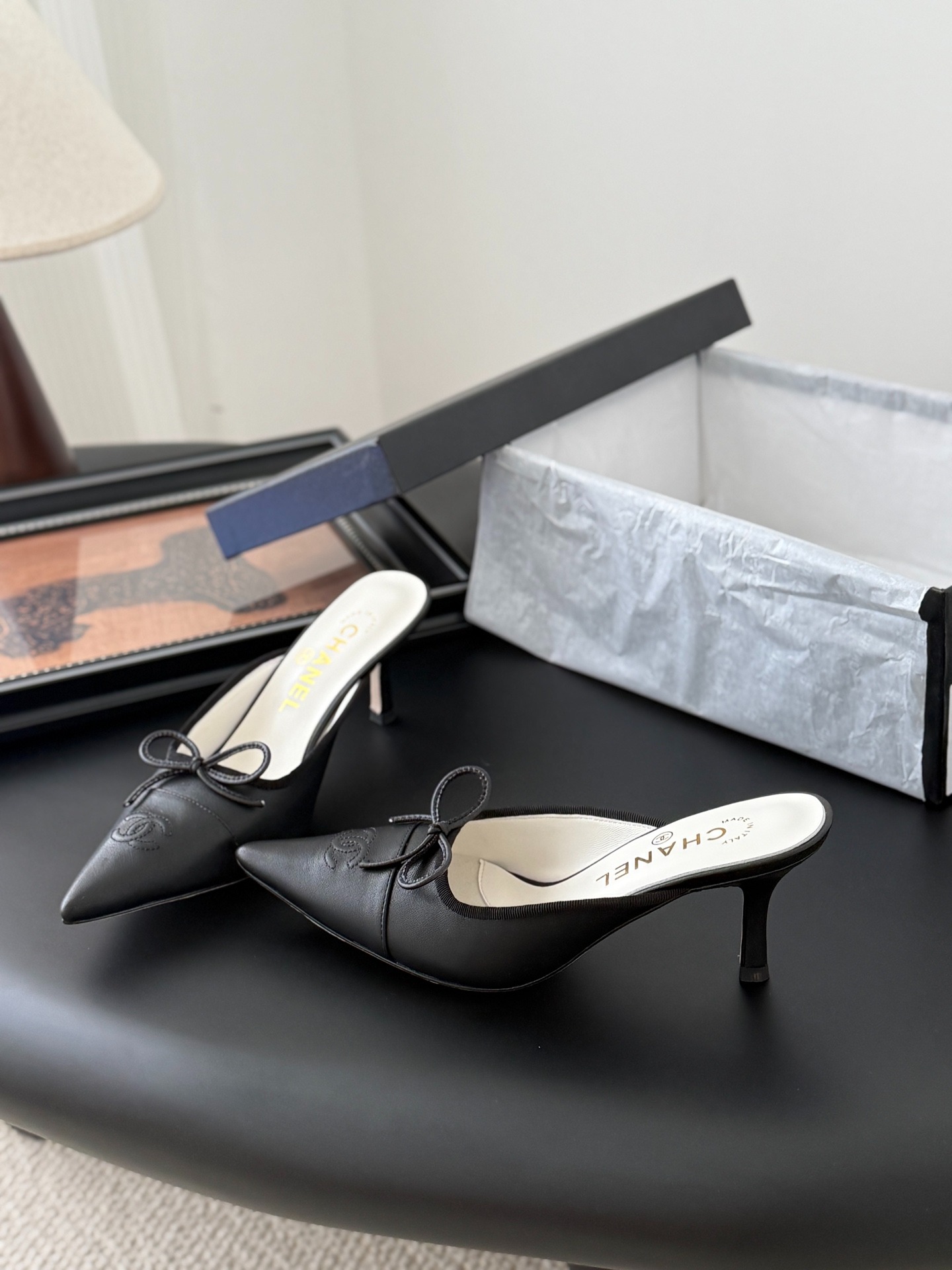 샤넬 25B 양가죽 메리제인 힐