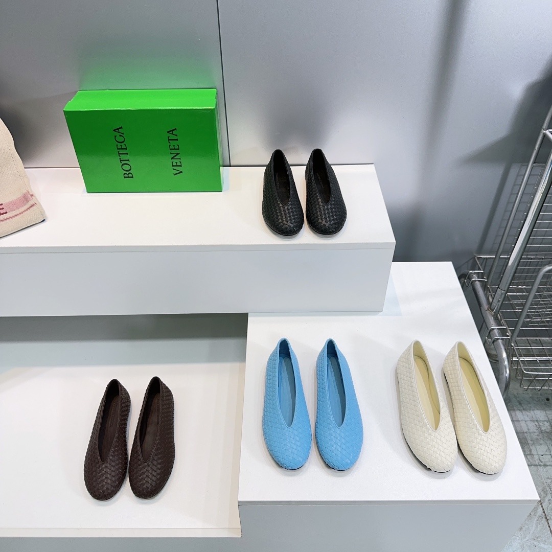보테가베네타 25 신상 메리제인 플랫 로퍼