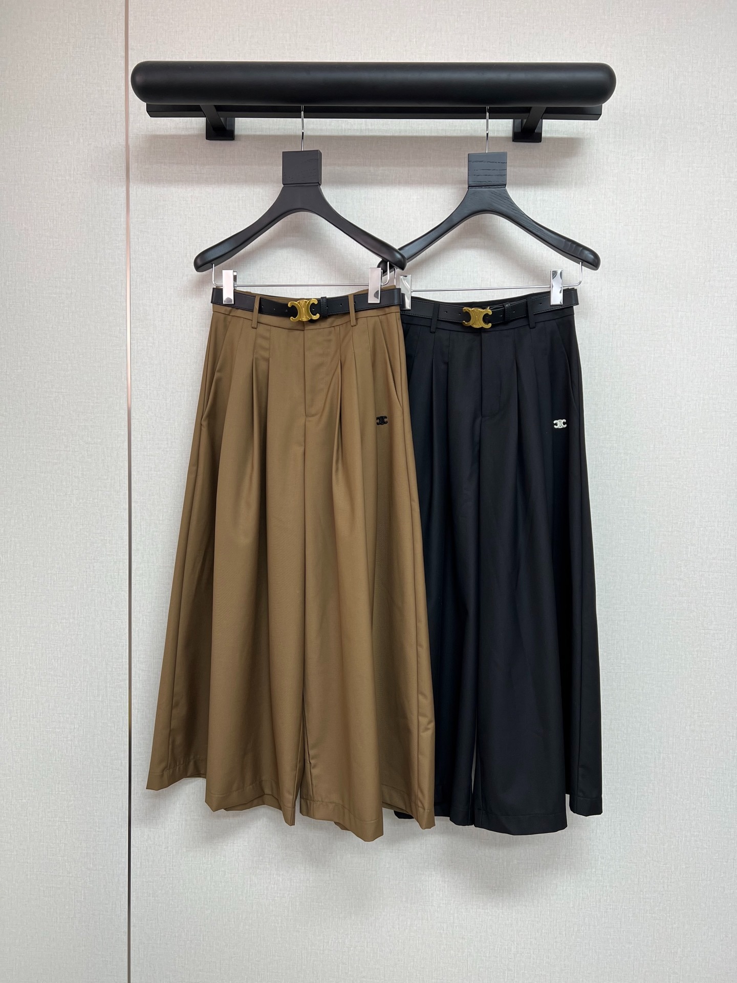 셀린느 25 신상 정장 와이드 스커트