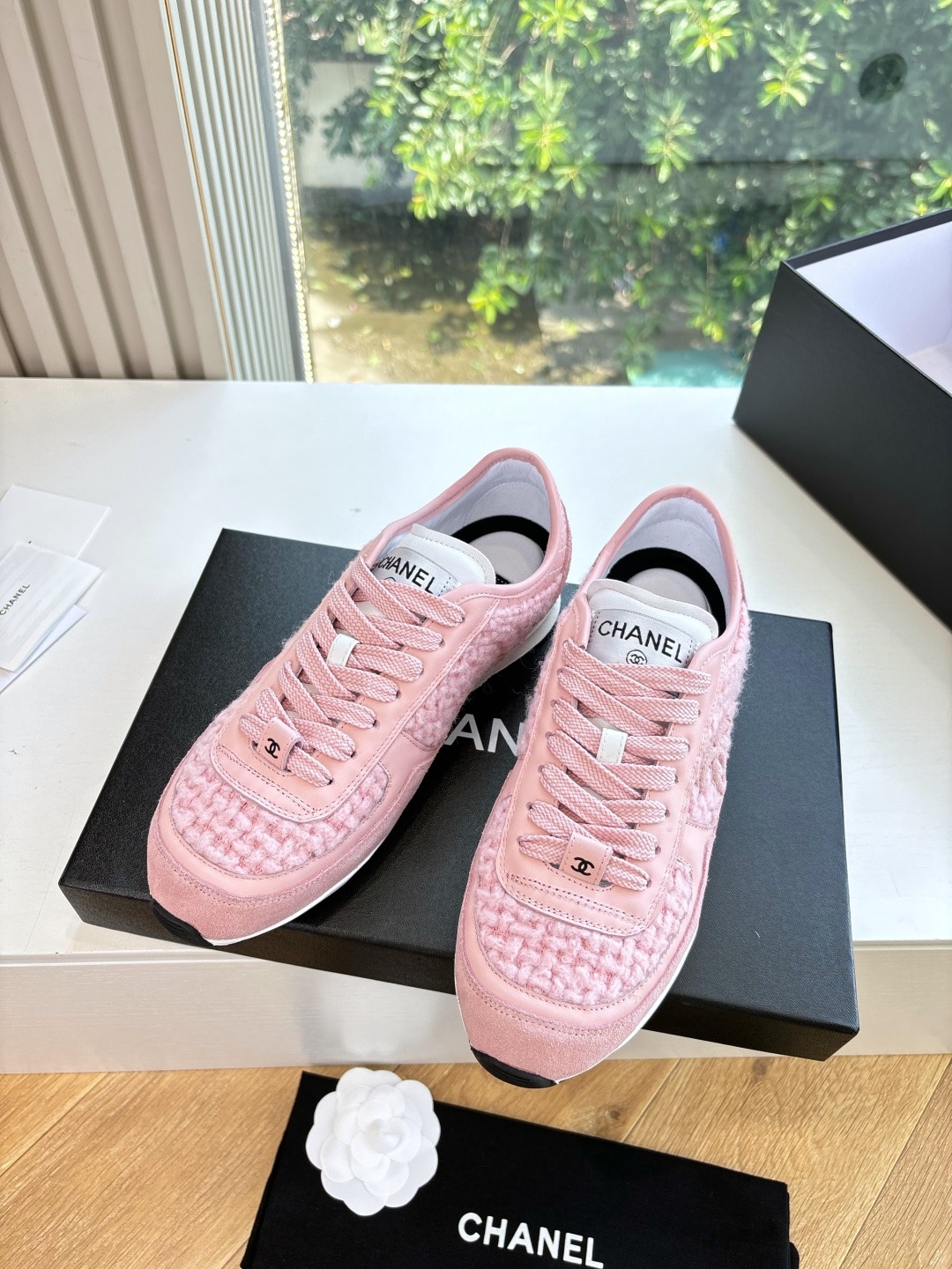 샤넬 25 신상 샤무드 통굽 캐주얼화