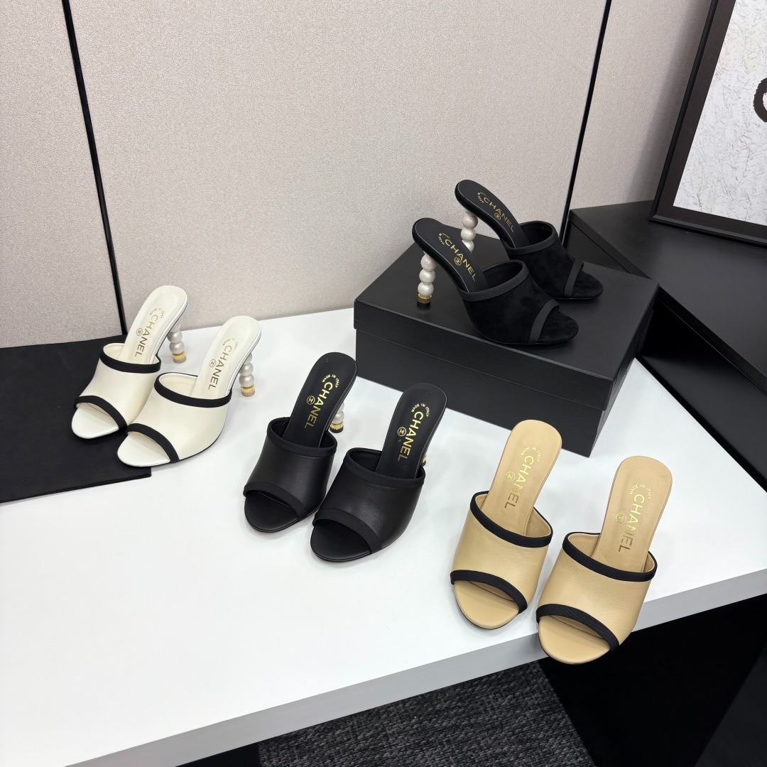 샤넬 25 진주 뮬 샌들