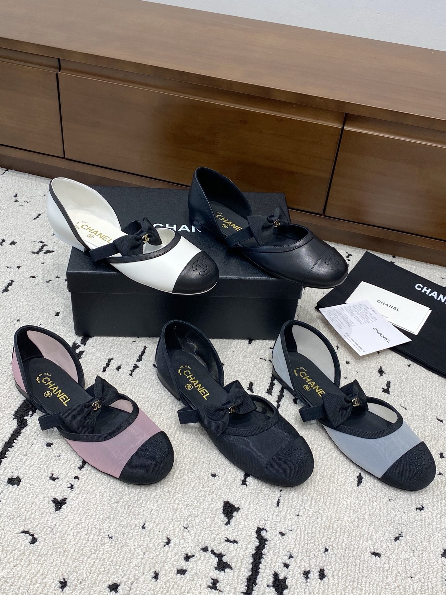 샤넬 25s 신상 플랫 슈즈