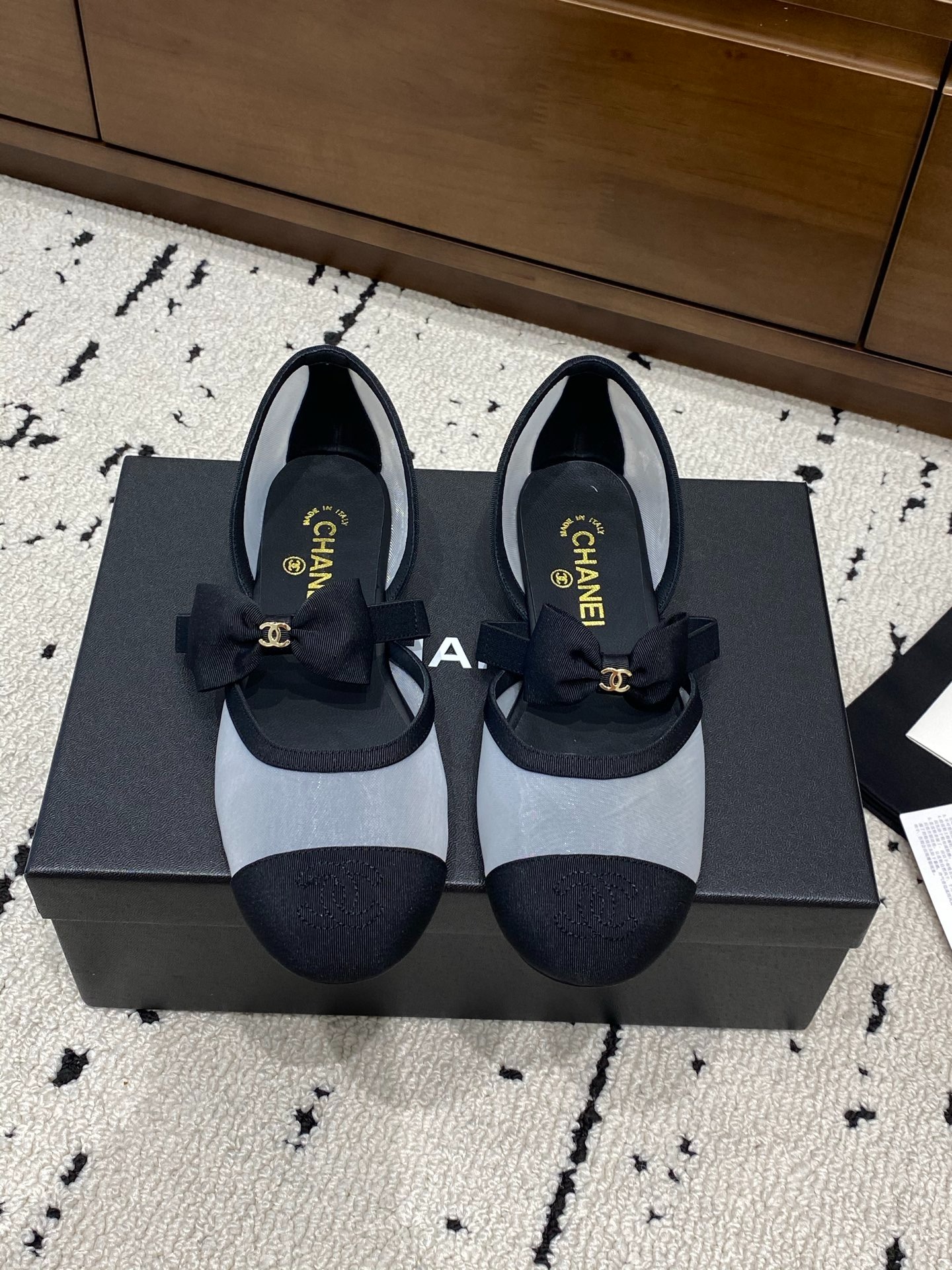 샤넬 25s 신상 플랫 슈즈