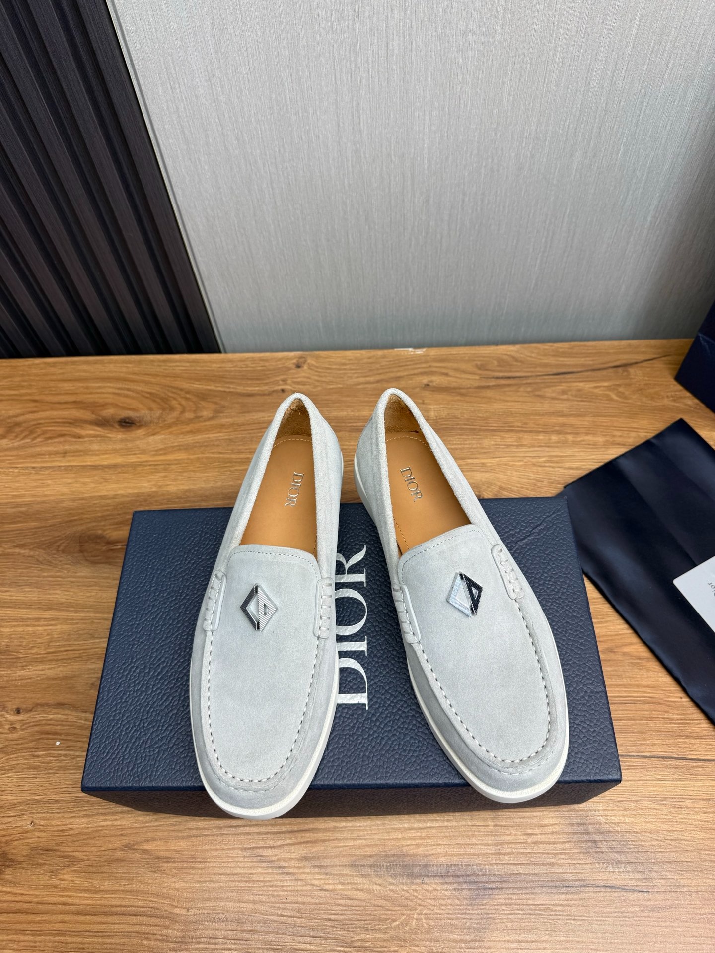 디올 남성 가을 신상 로퍼