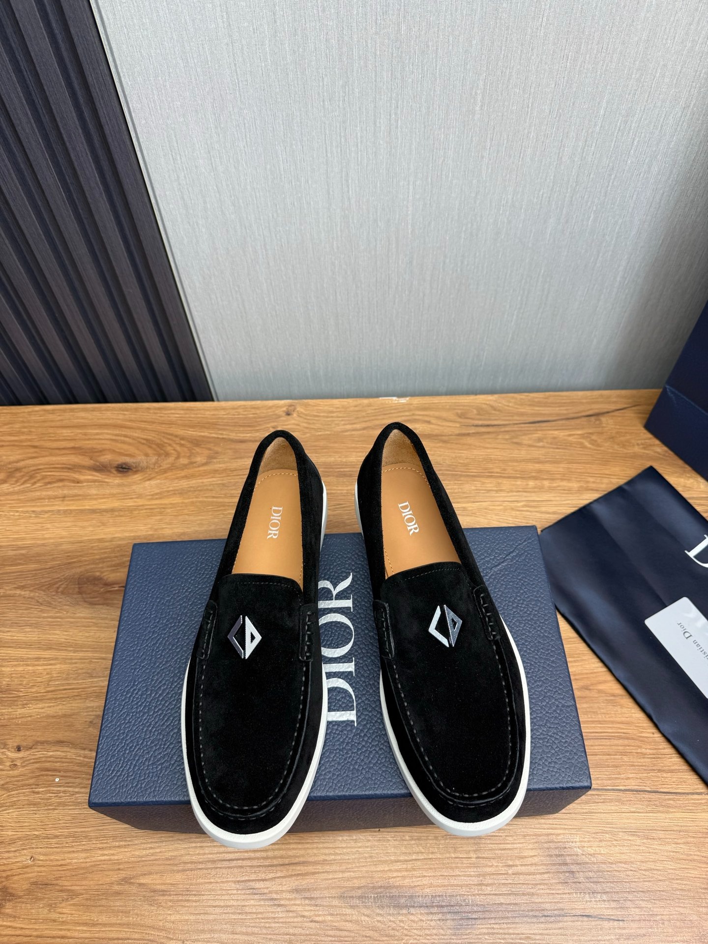 디올 남성 가을 신상 로퍼