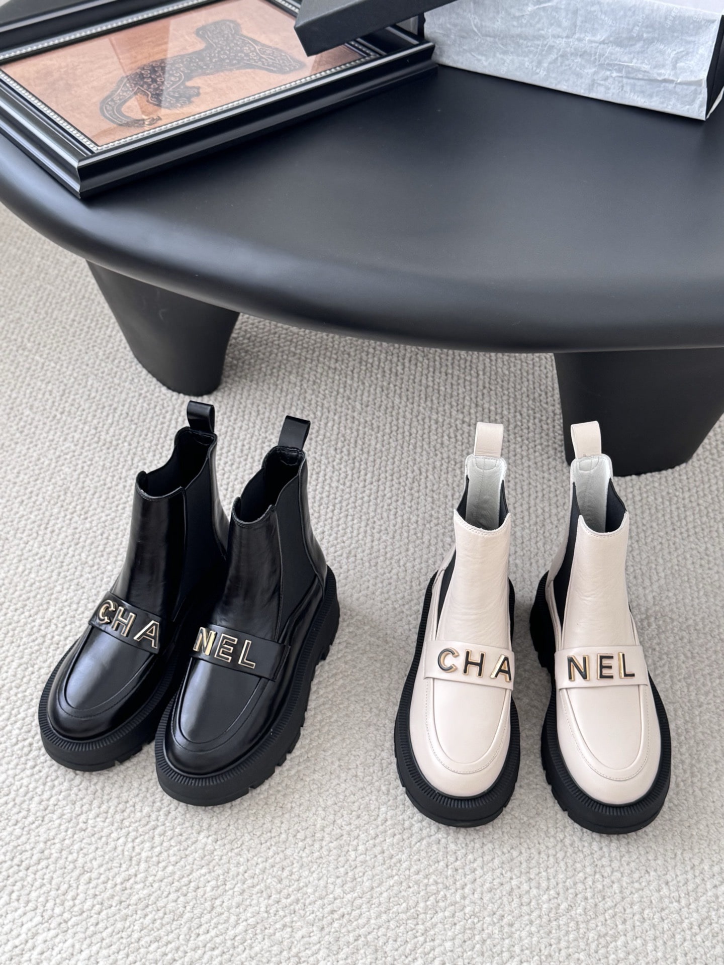 샤넬 25B 가을/겨울 고급 핸드메이드 앵클부츠