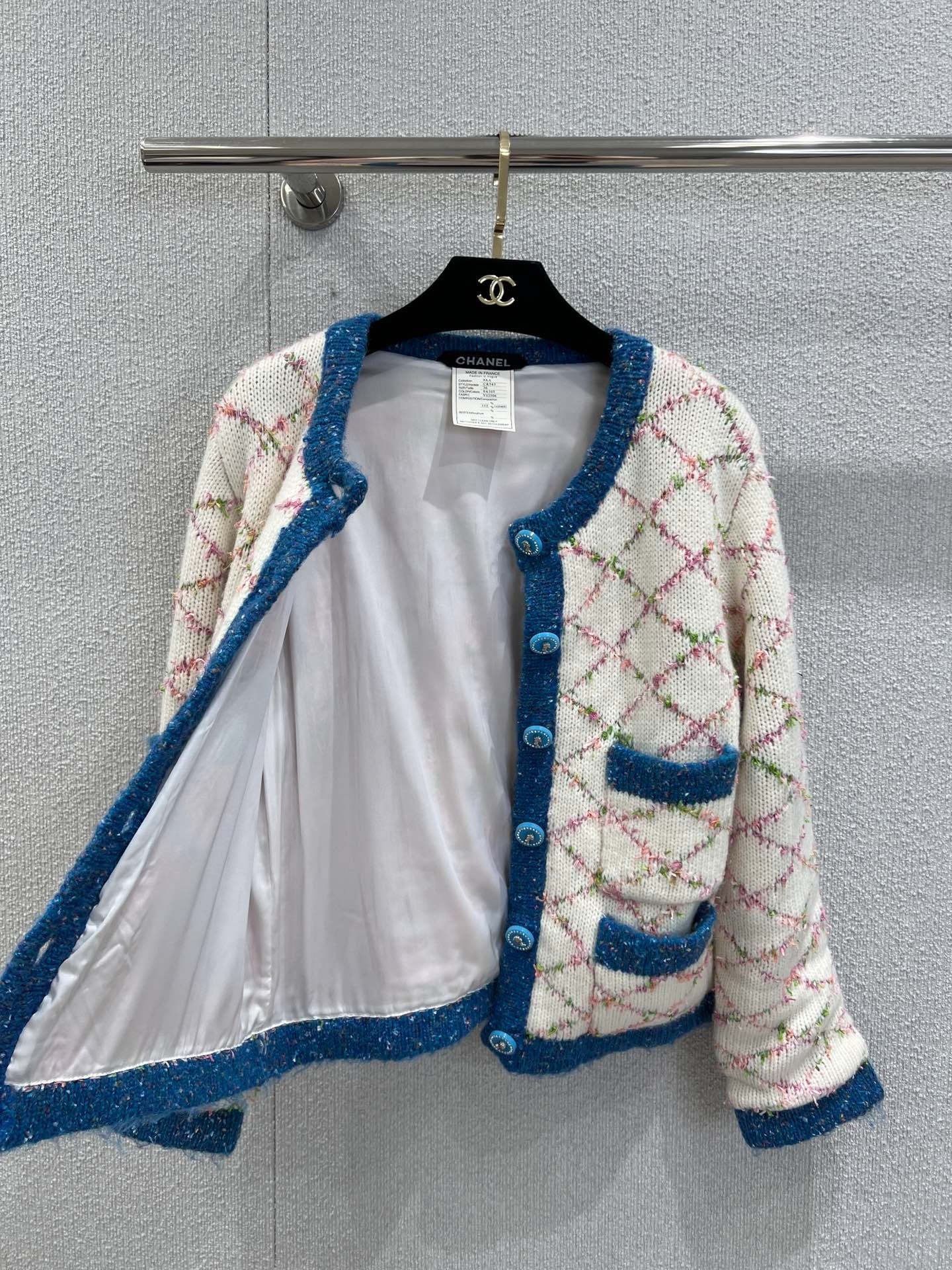 샤넬 신상 체크 니트 카디건