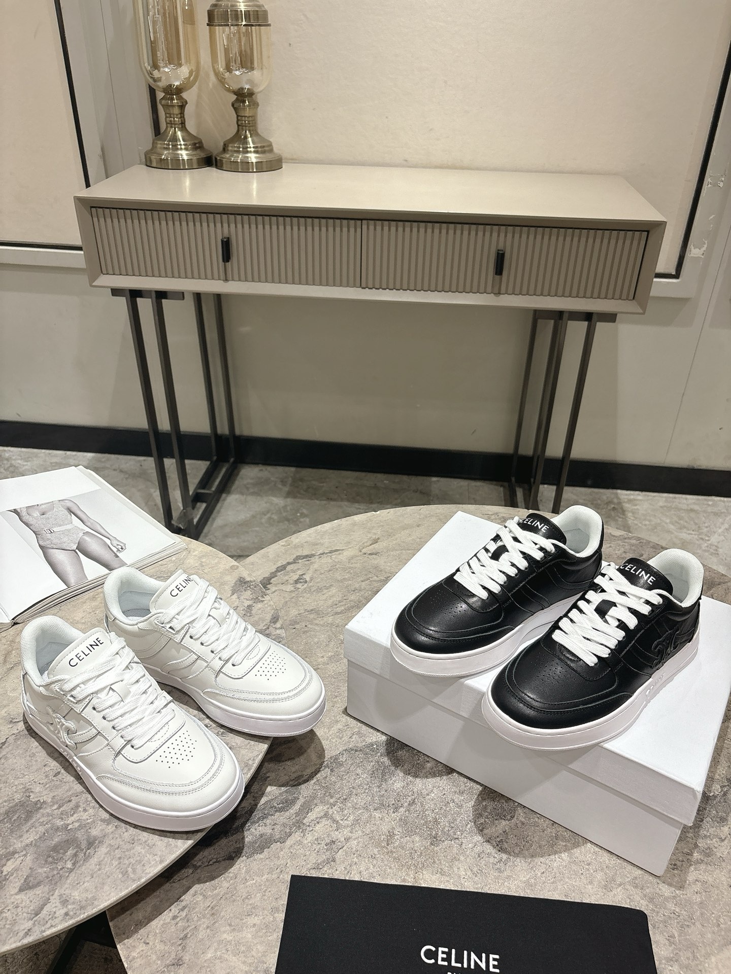 셀린느 25 신상 스니커즈 슬립온