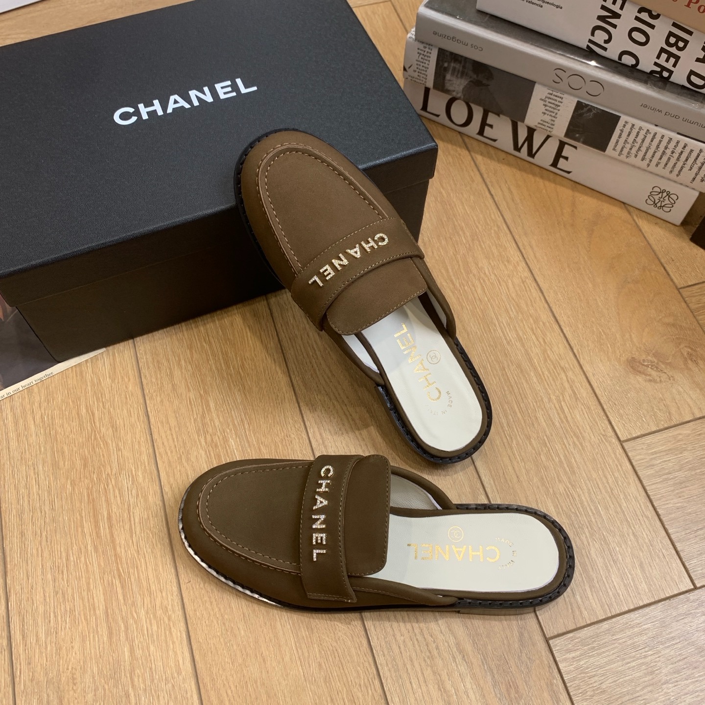 샤넬 25 봄여름 신상 로퍼 세미 슬리퍼