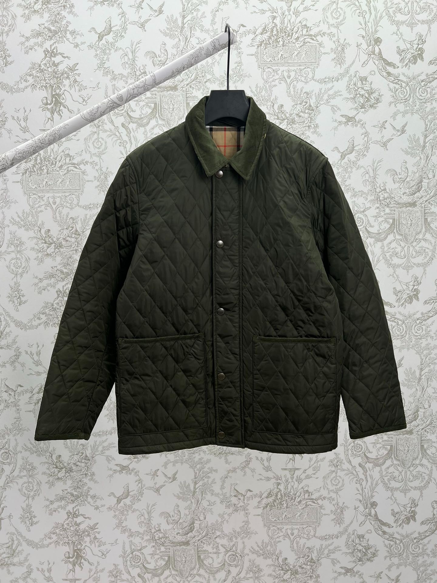 버버리 25ss 신상 퀼팅 점퍼