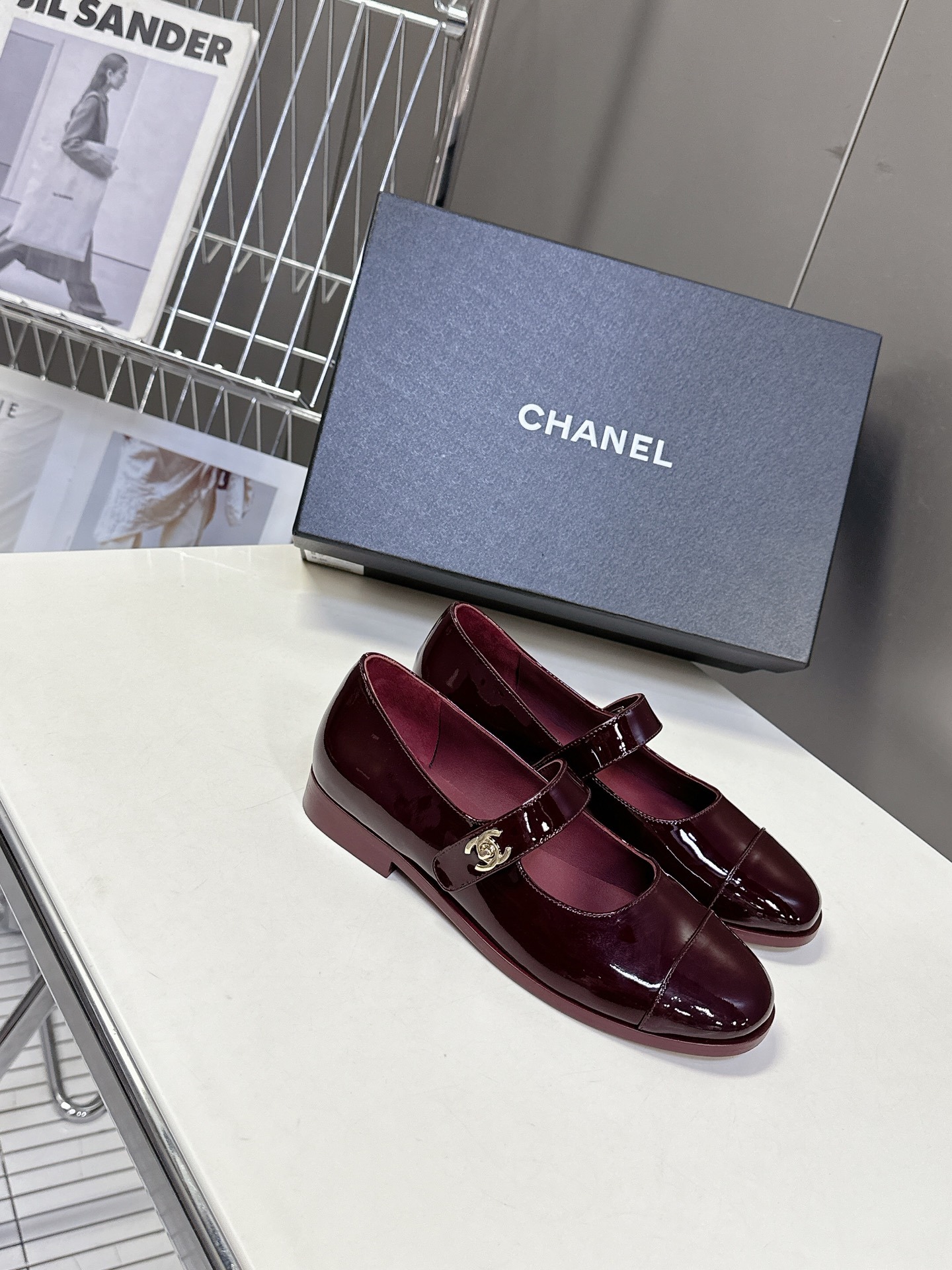 샤넬 클래식 메리제인 플랫 슈즈