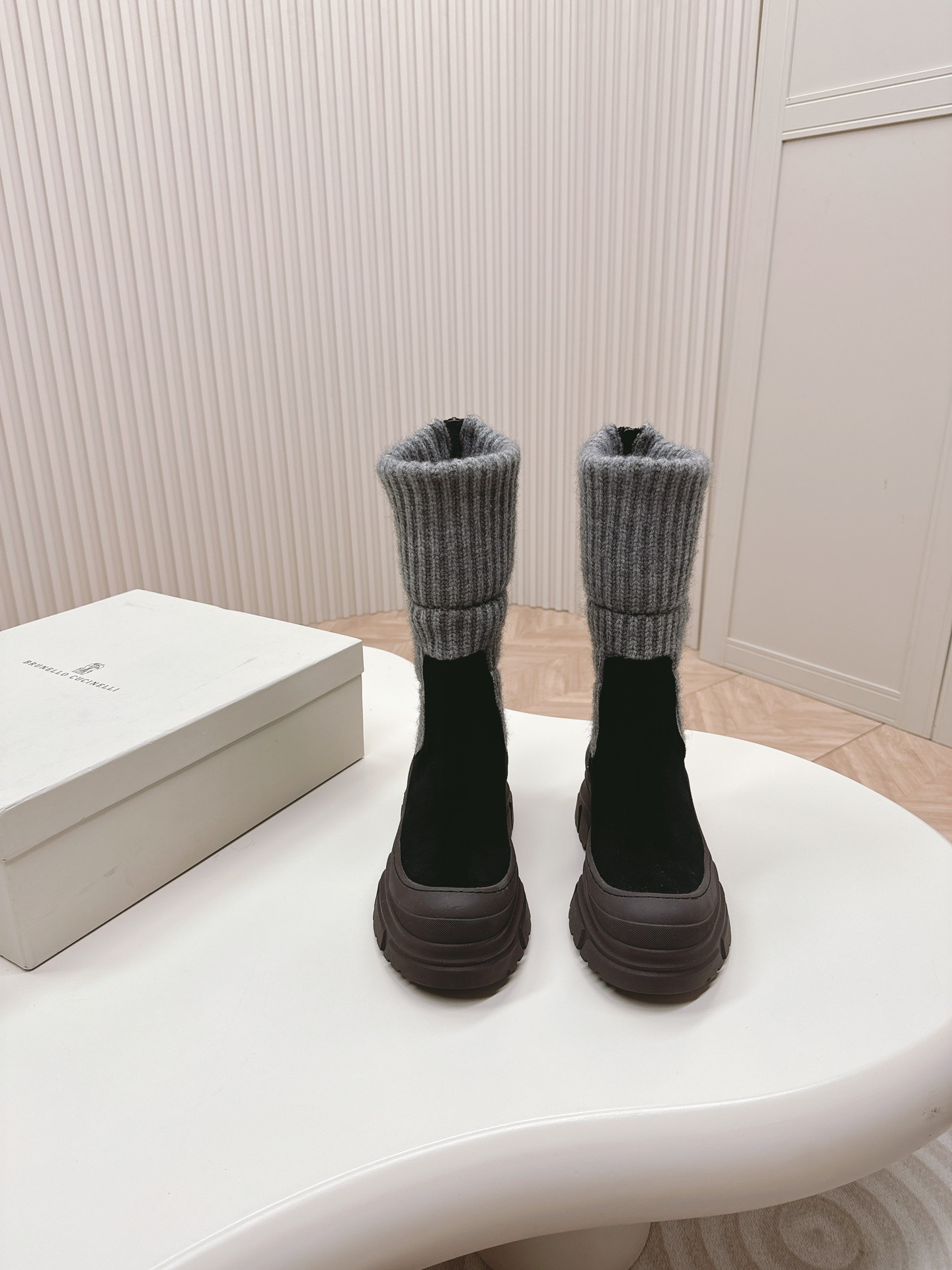 브루넬로쿠치넬리 쿠치넬리 신상 부츠