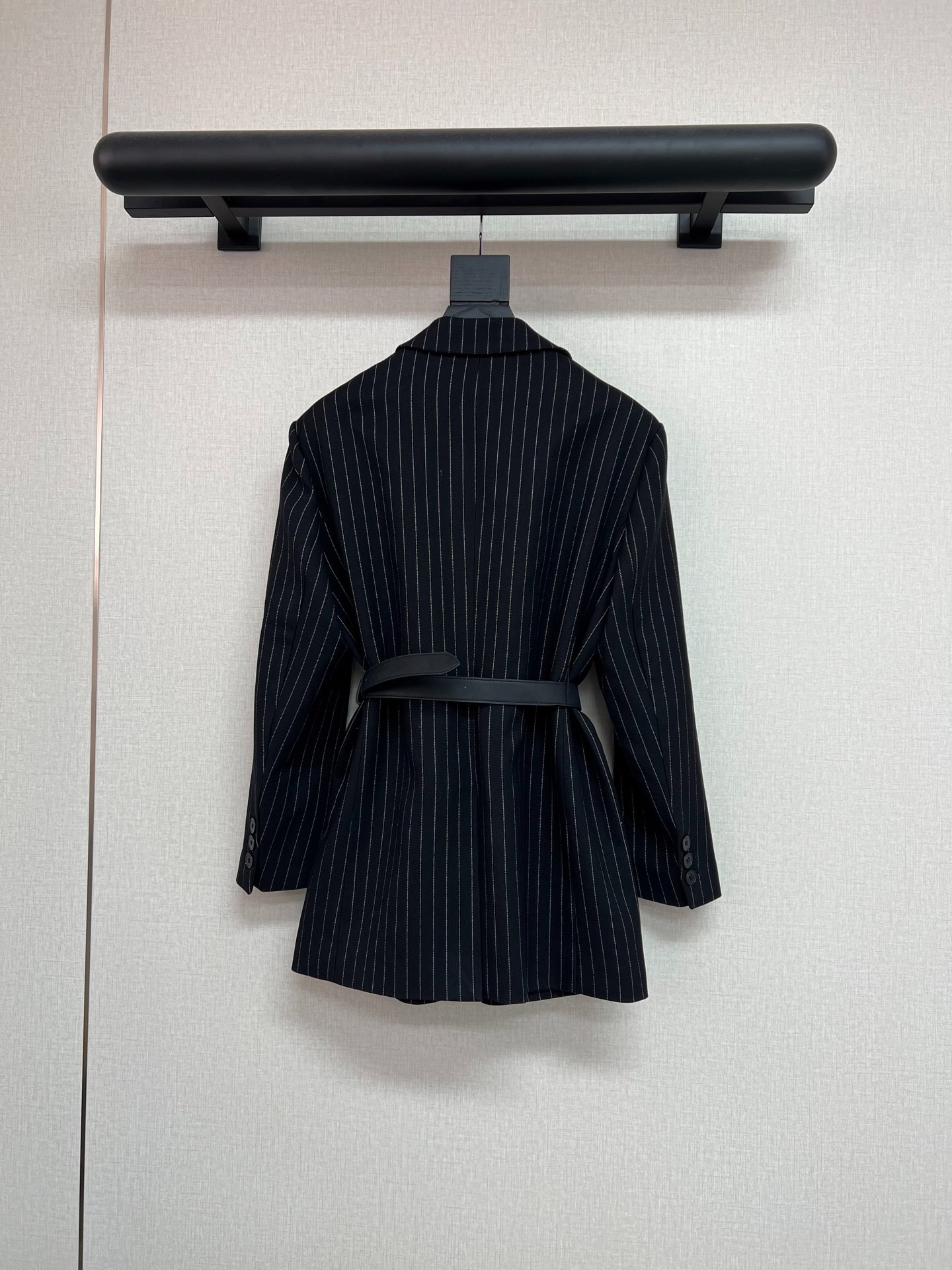 프라다 25SS 신상 스트라이프 정장