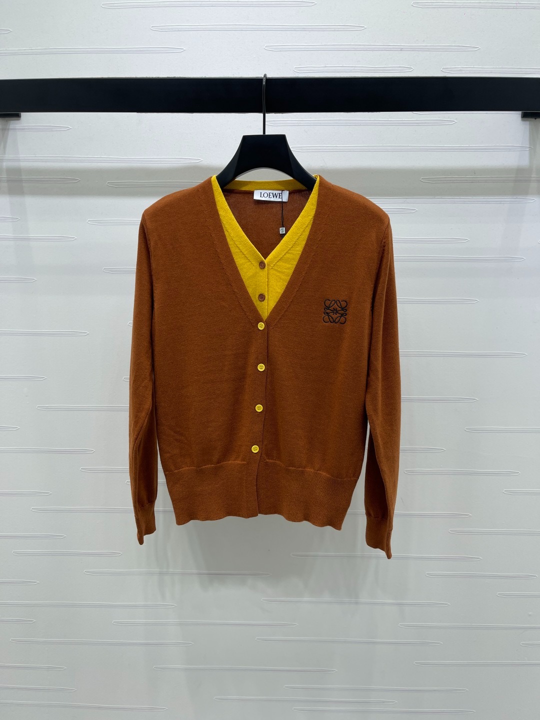 로에베 25 신상 페이크 니트 카디건