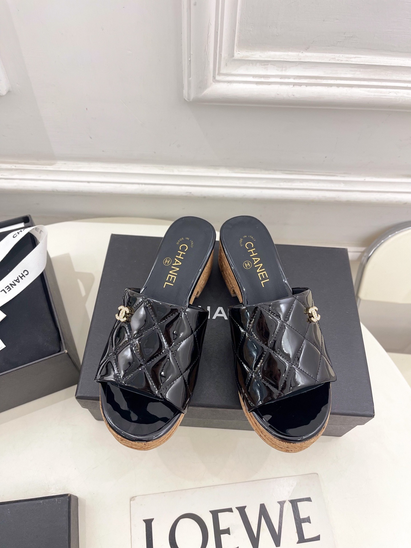 샤넬 2025 봄여름 신상 클래식 통굽 슬리퍼