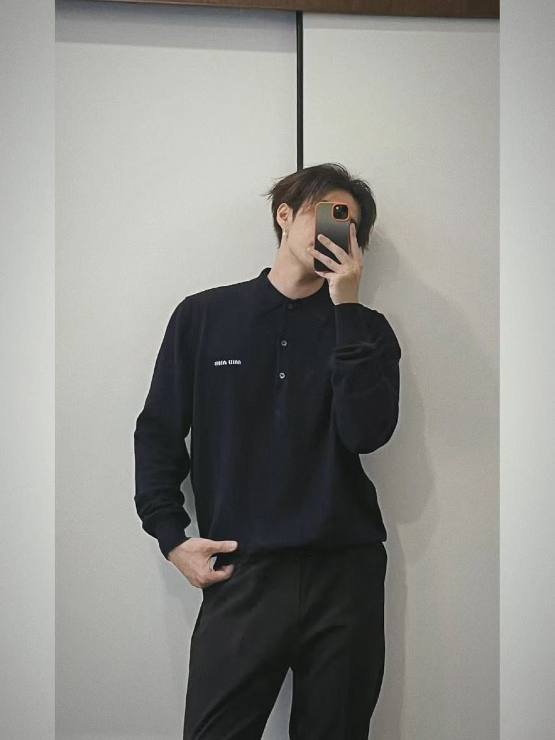 미우미우 25SS 울 니트 셔츠