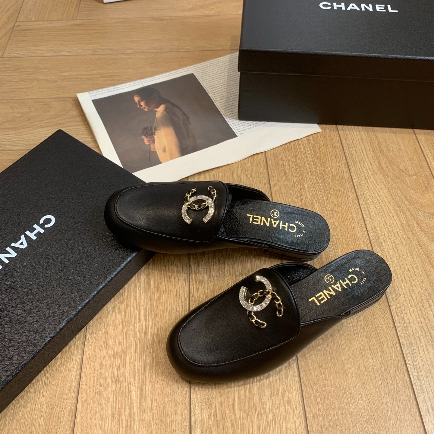 샤넬 25 신상 통굽 로퍼 슬리퍼