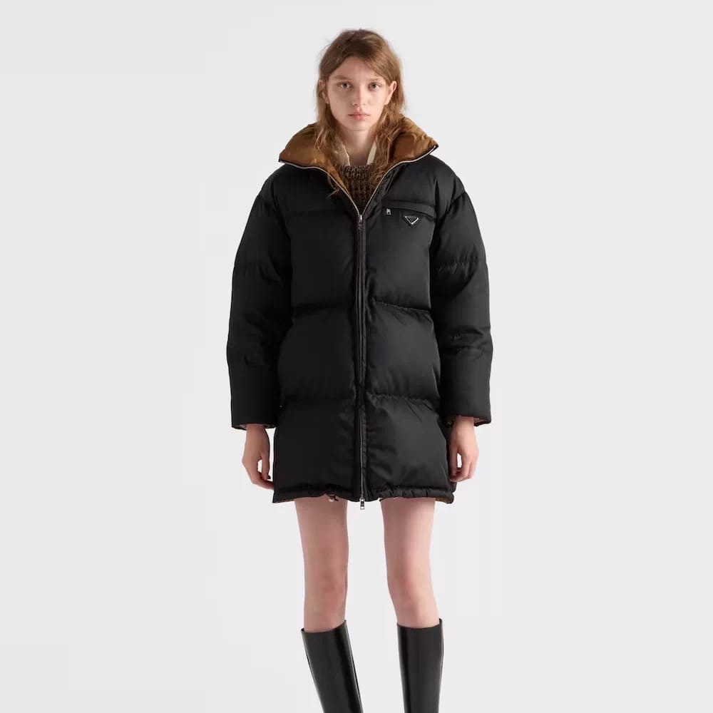 프라다 25Fw 신상 삼각 로고 패딩