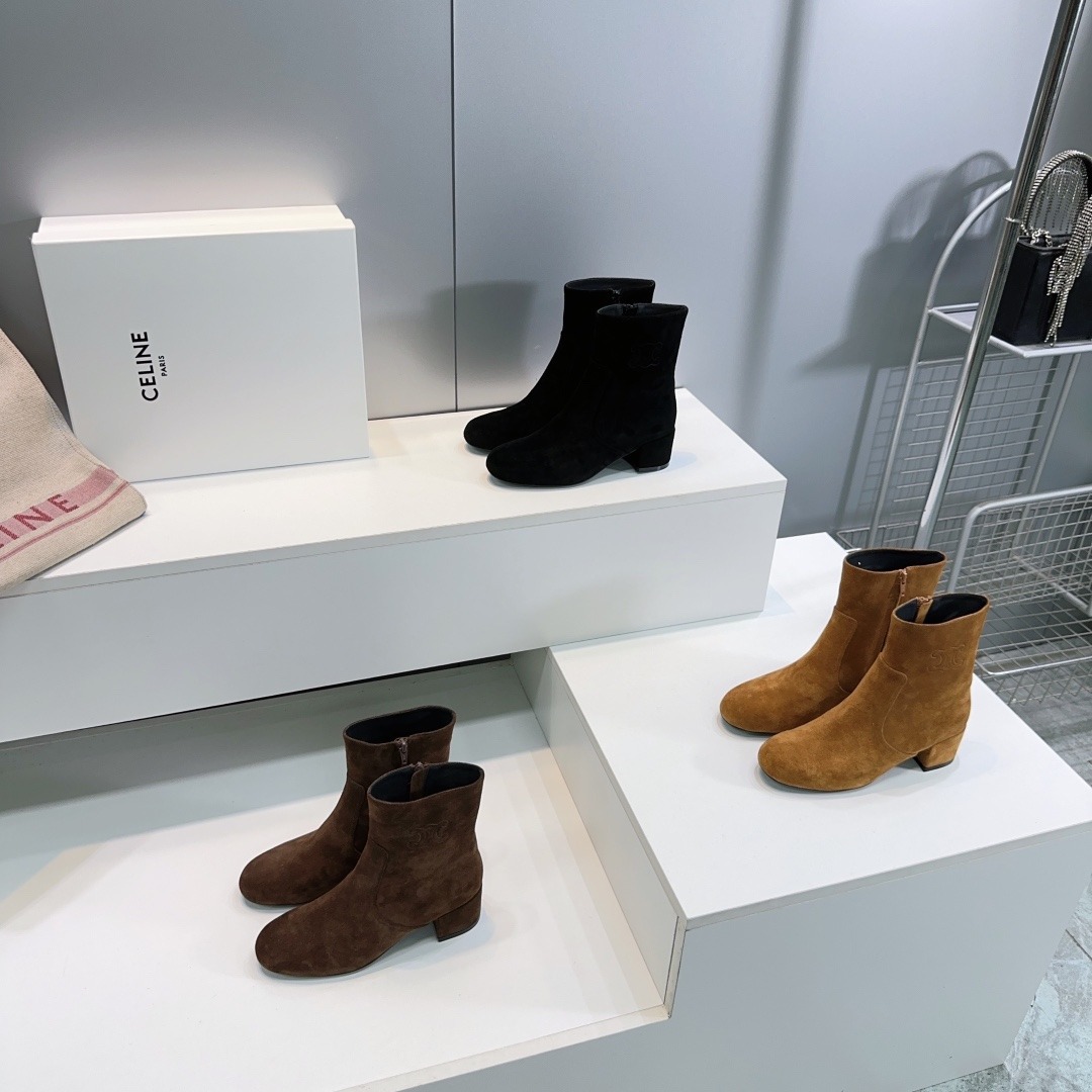 셀린느 25ss 가을/겨울 신상 스틸레토 앵클부츠