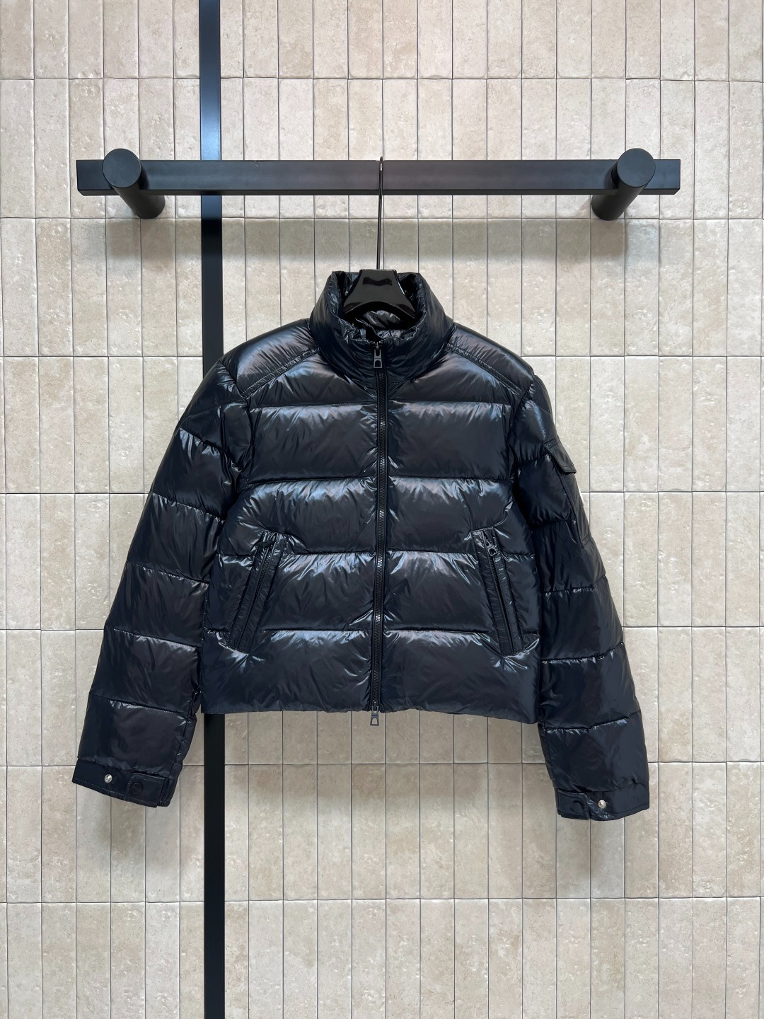 몽클레어 25 신상 하이넥 숏 패딩