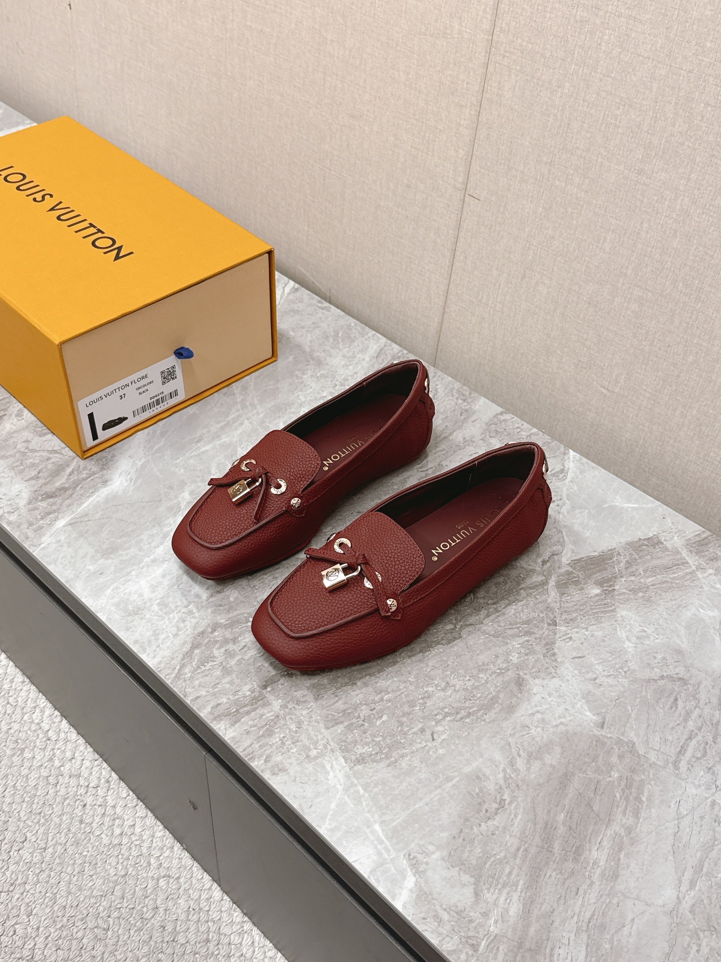 루이비통 신상 로퍼