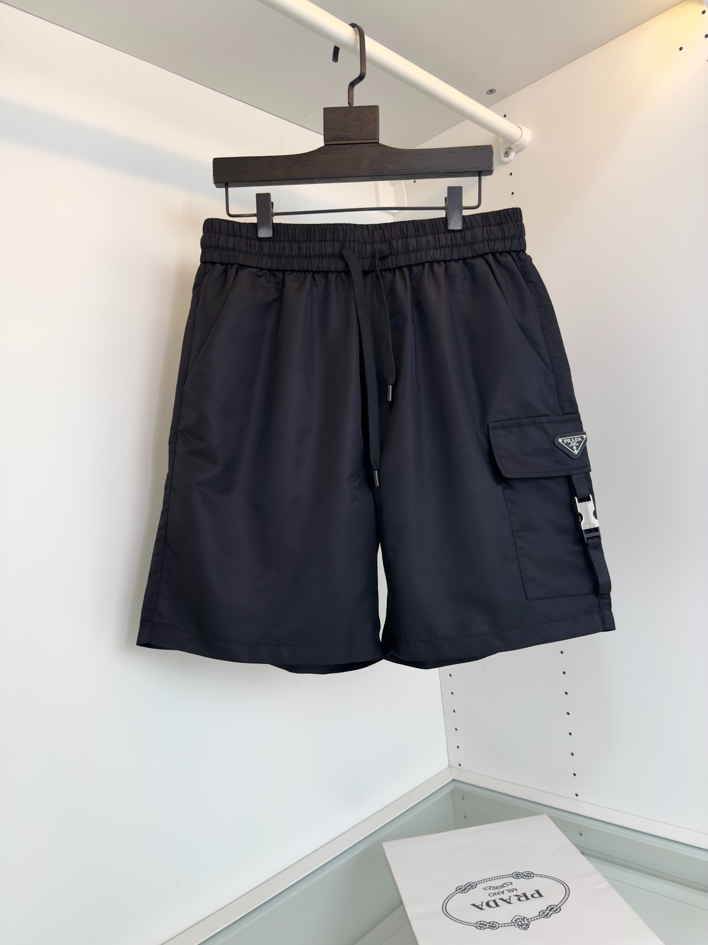 프라다 2025 원포켓 삼각로고 캐주얼 팬츠