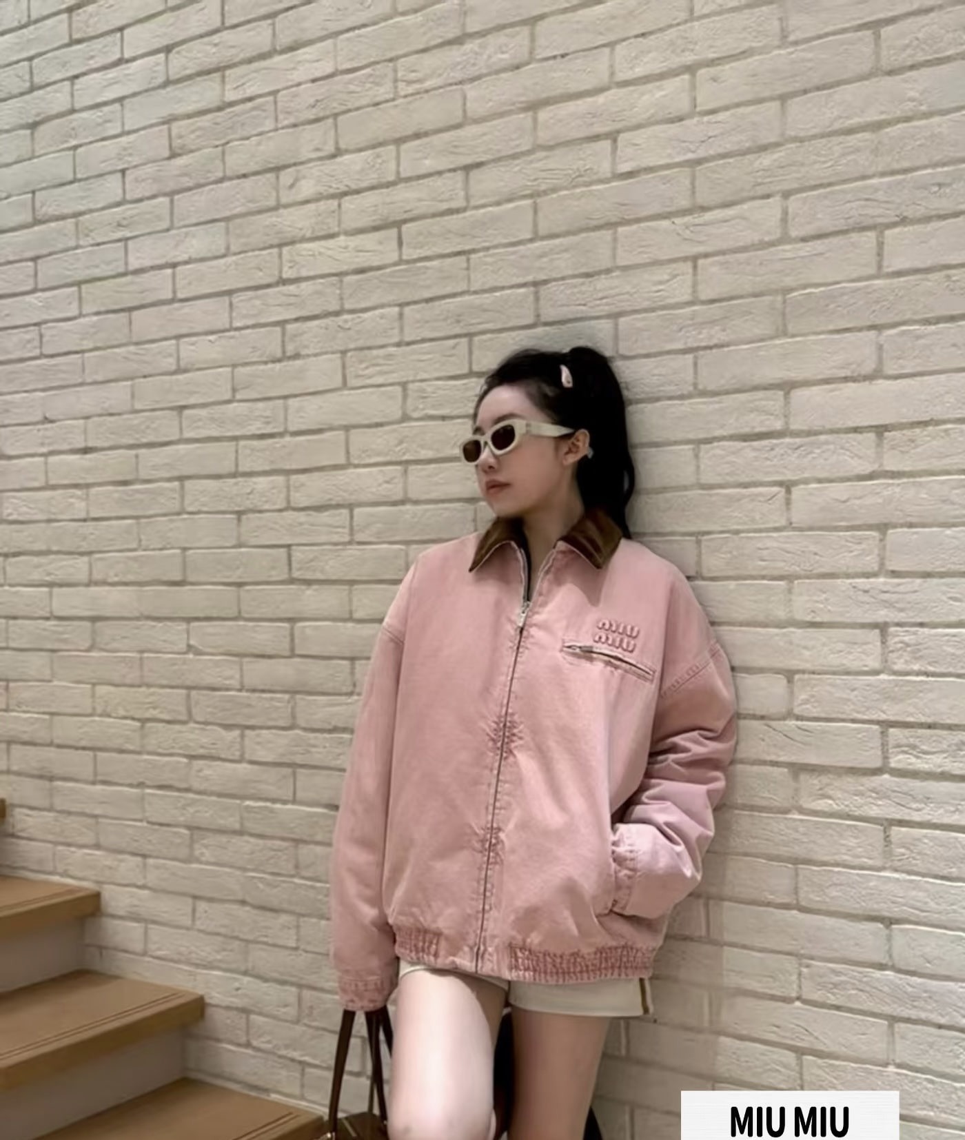 미우미우 신상 핑크 점퍼
