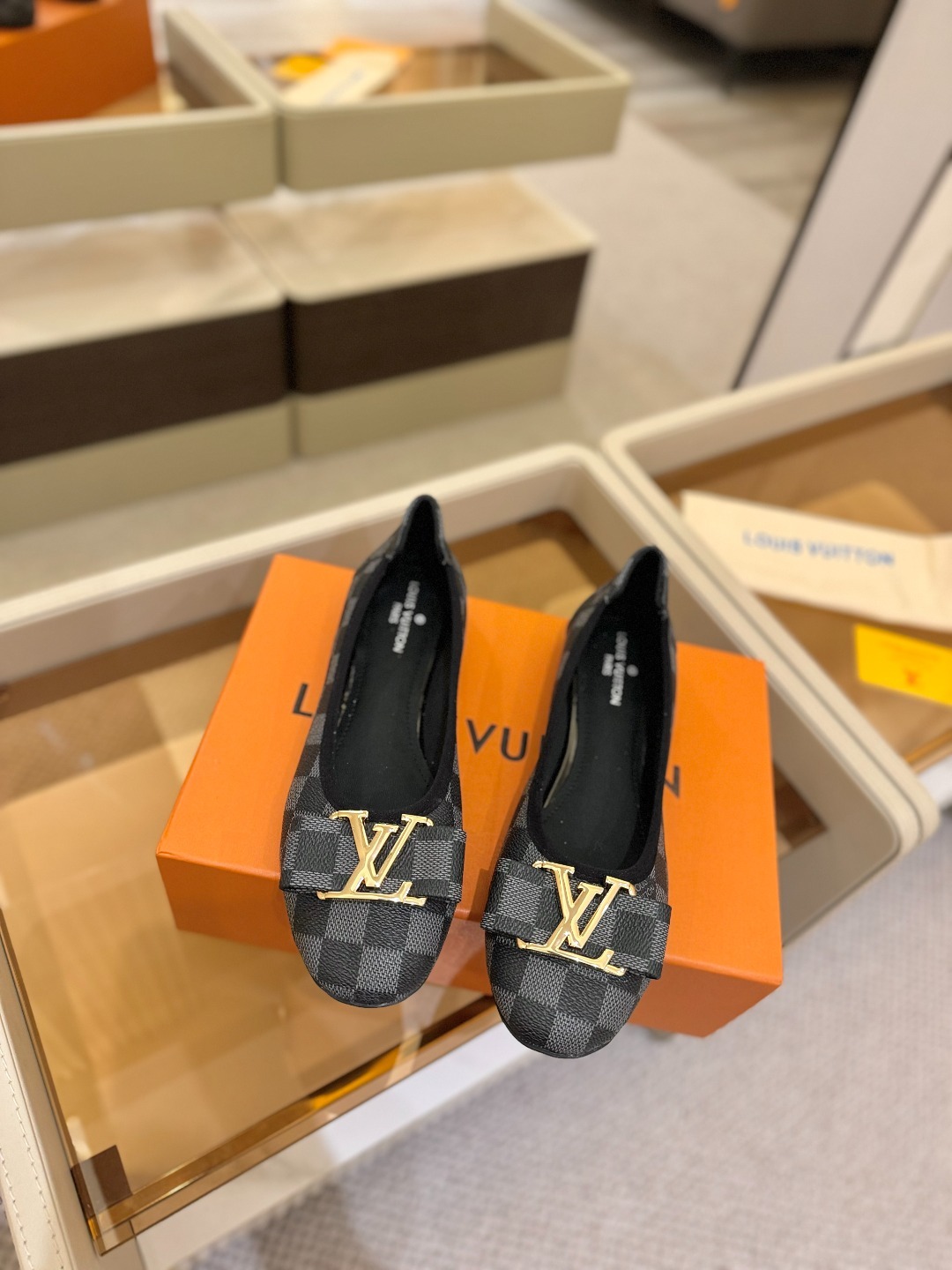 루이비통25 발레리나 플랫 슈즈