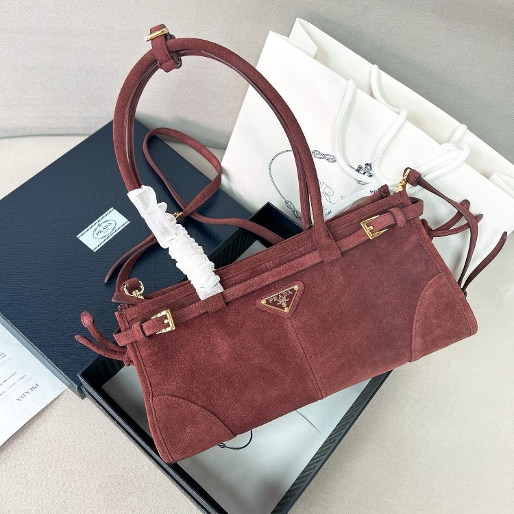 프라다 보니 미디엄 스웨이드 핸드백