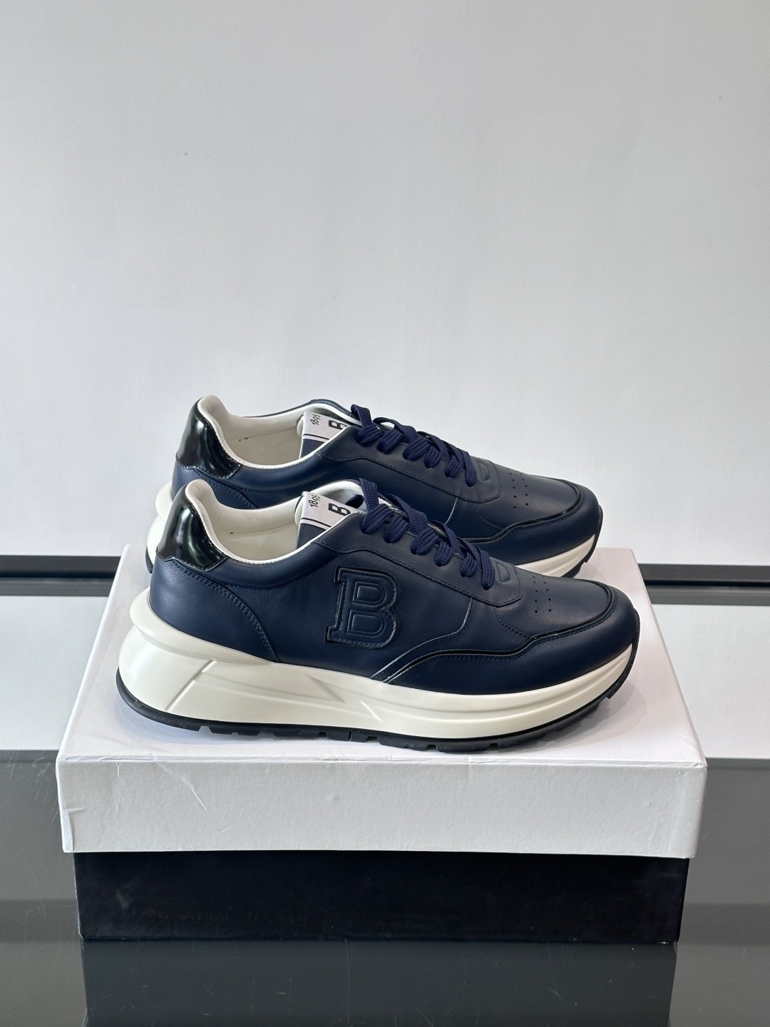 벨*티 로우탑 스니커즈