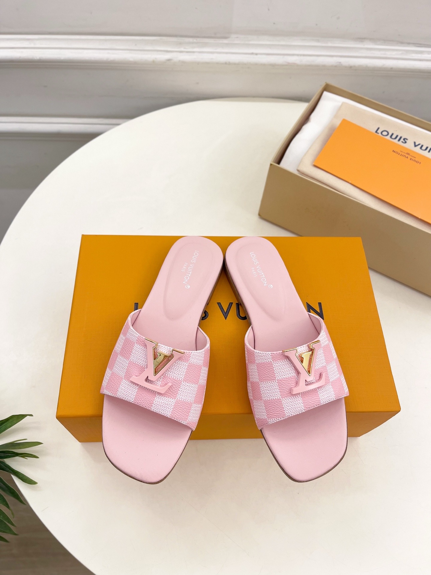 루이비통 25 클래식 체크 플랫 슬리퍼